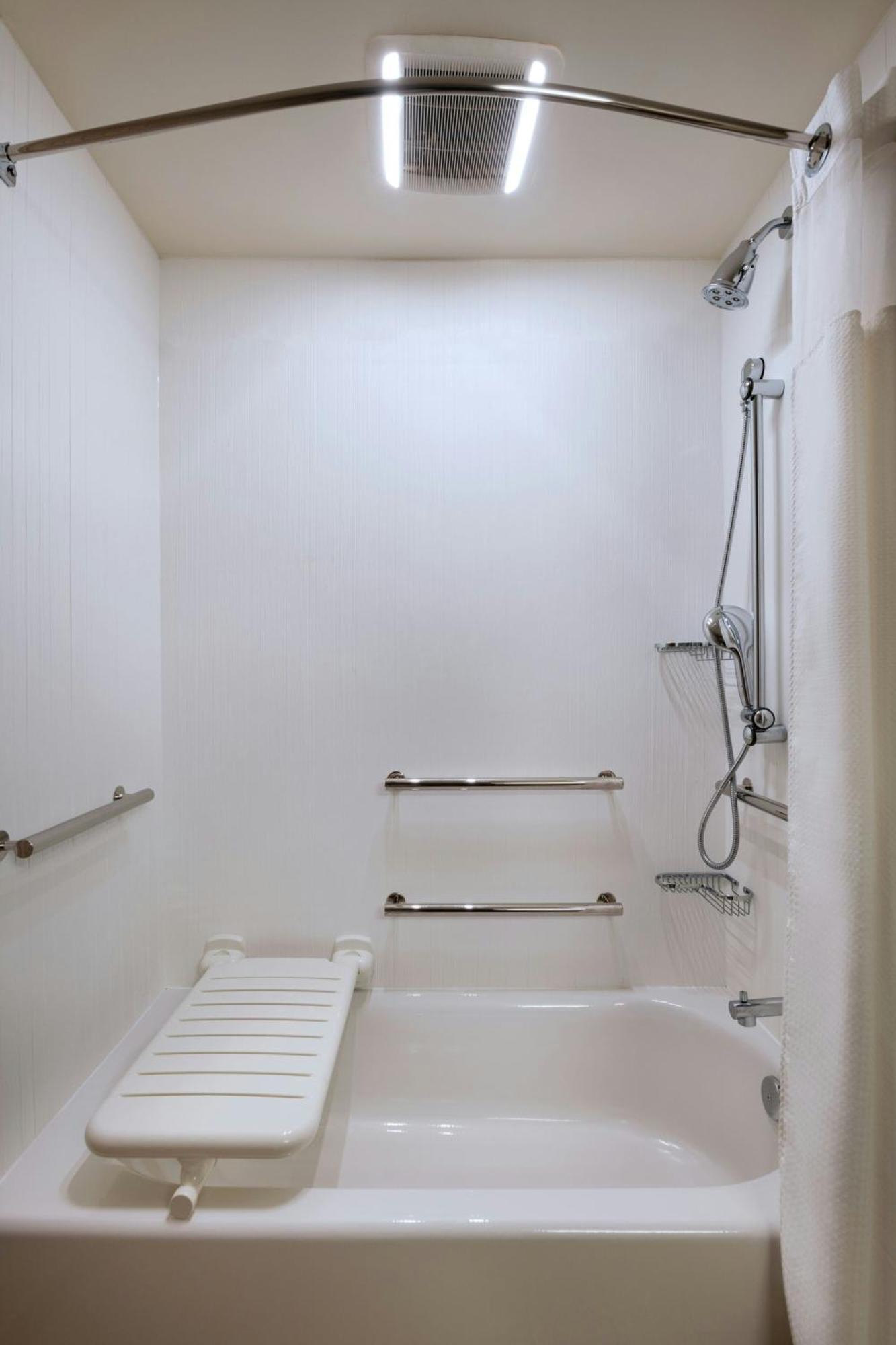 Courtyard Dallas Гранд Прери Екстериор снимка